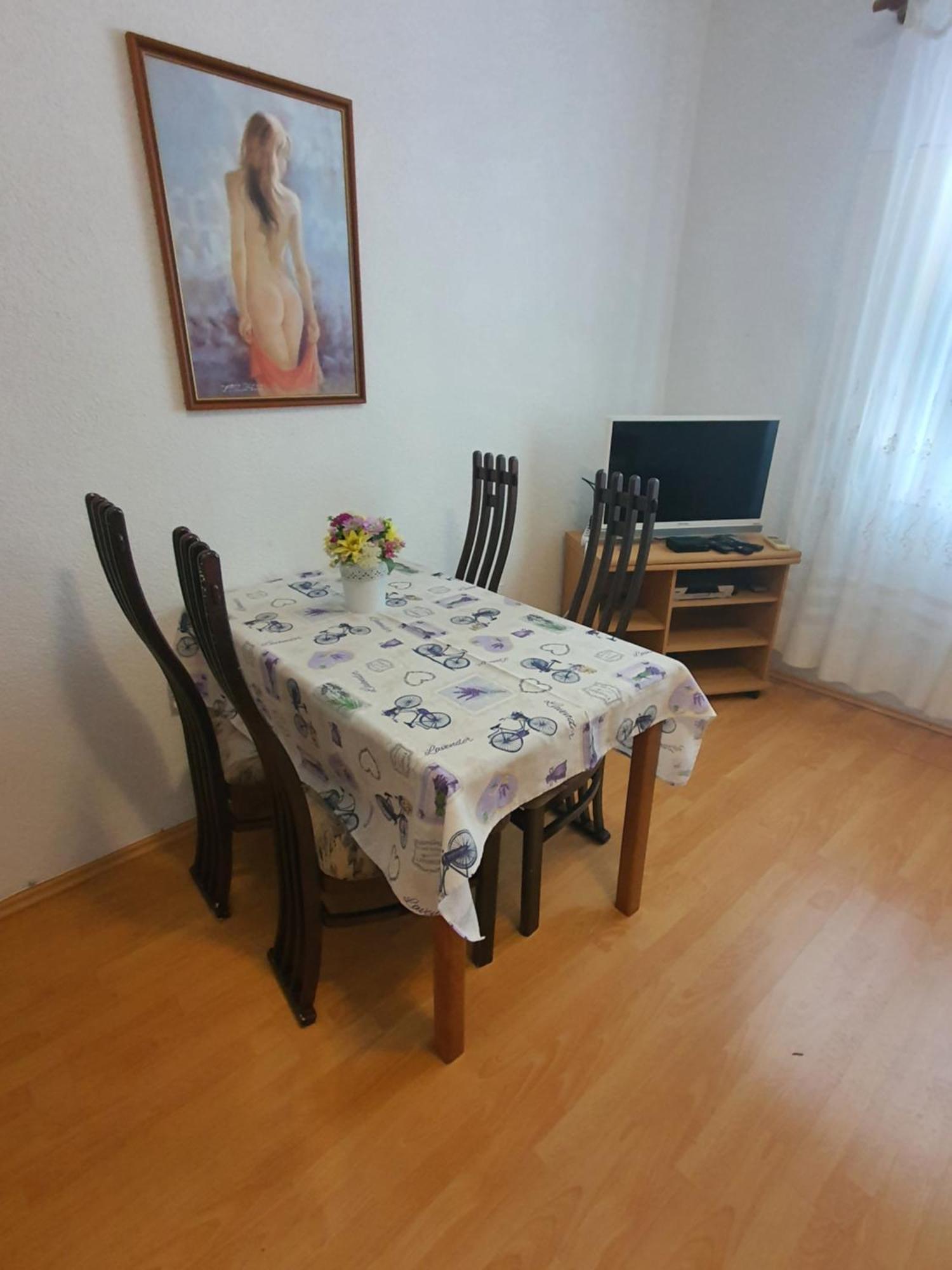 Apartments - Buffet 2B Sveti Juraj Quarto foto